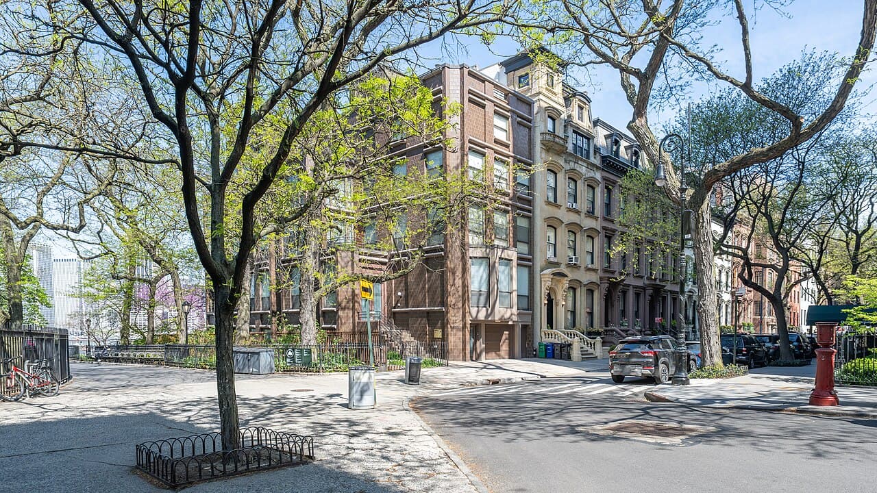 Brooklyn Heights Inn